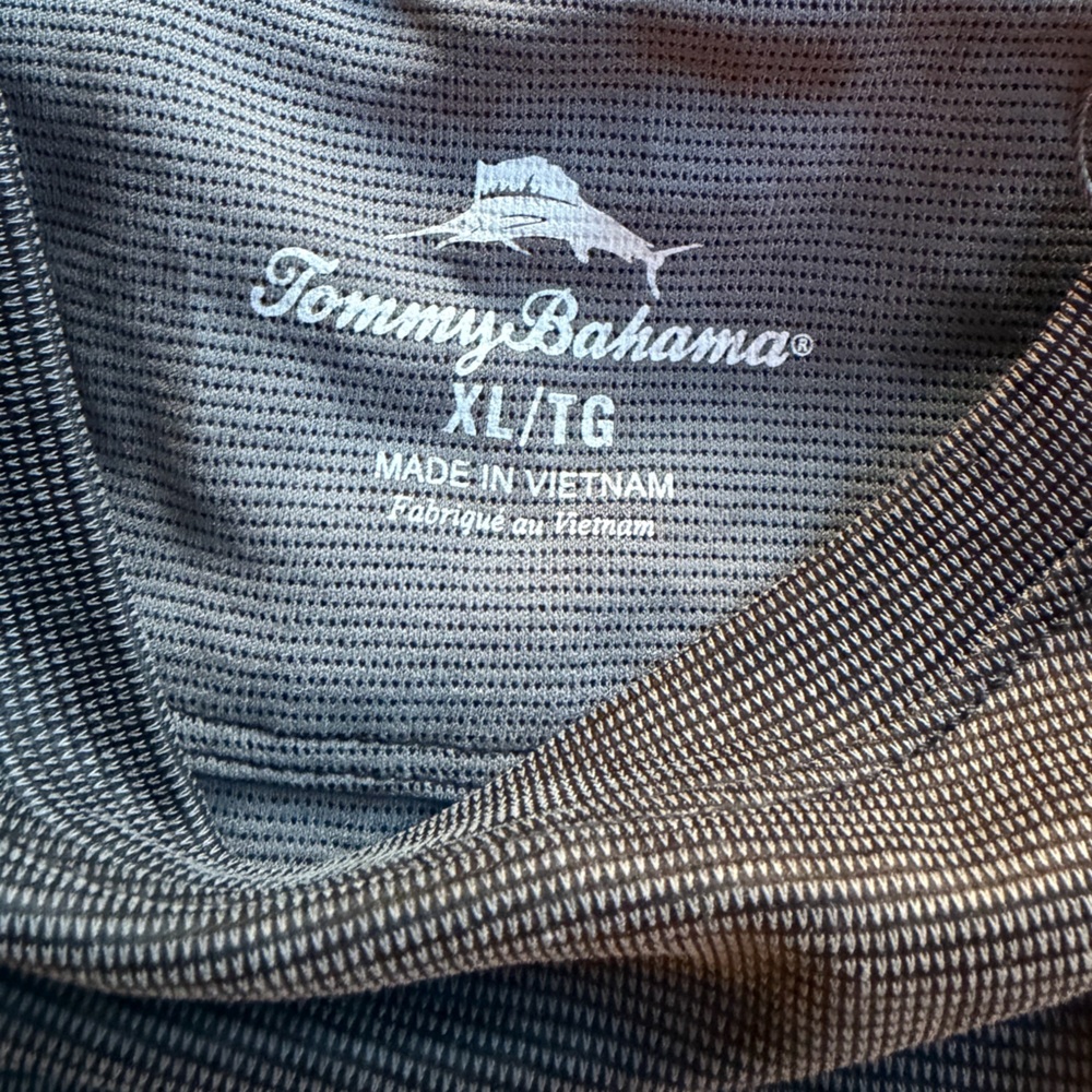 Tommy Bahama Men's Short Sleeve Performance Shirt - Black & White Pattern